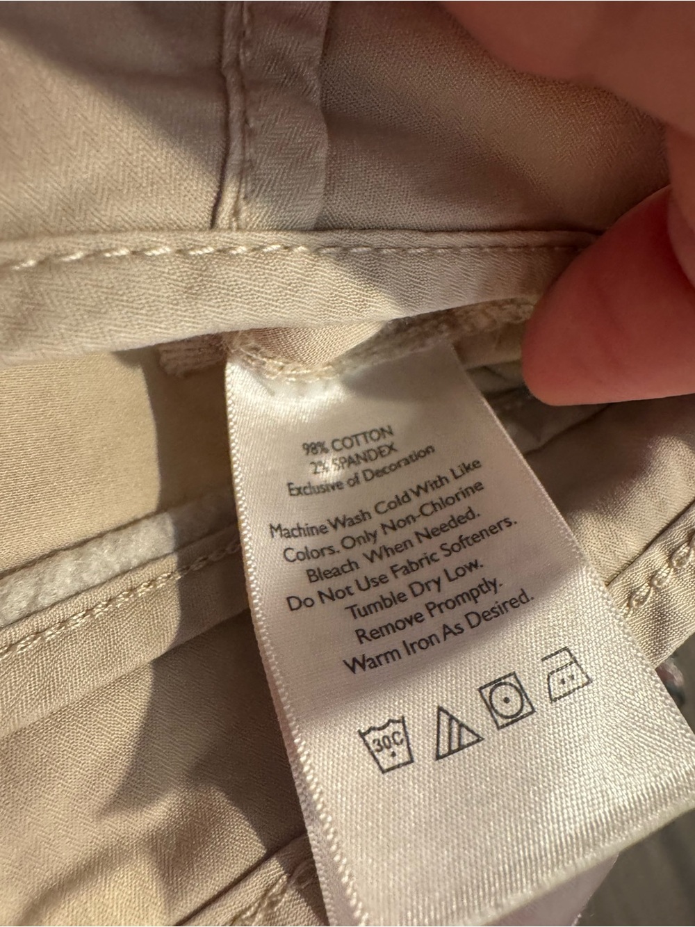 Eddie Bauer Tan Flat-Front Cotton Shorts Size 12 - Picture 6 of 6